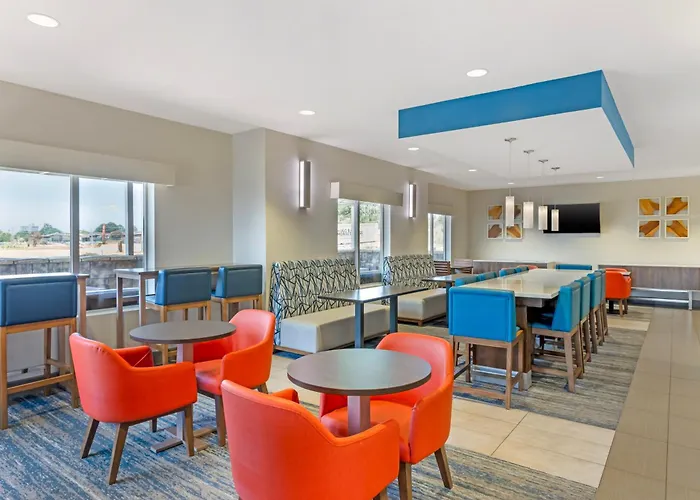 Holiday Inn Express & Suites Hot Springs By Ihg
